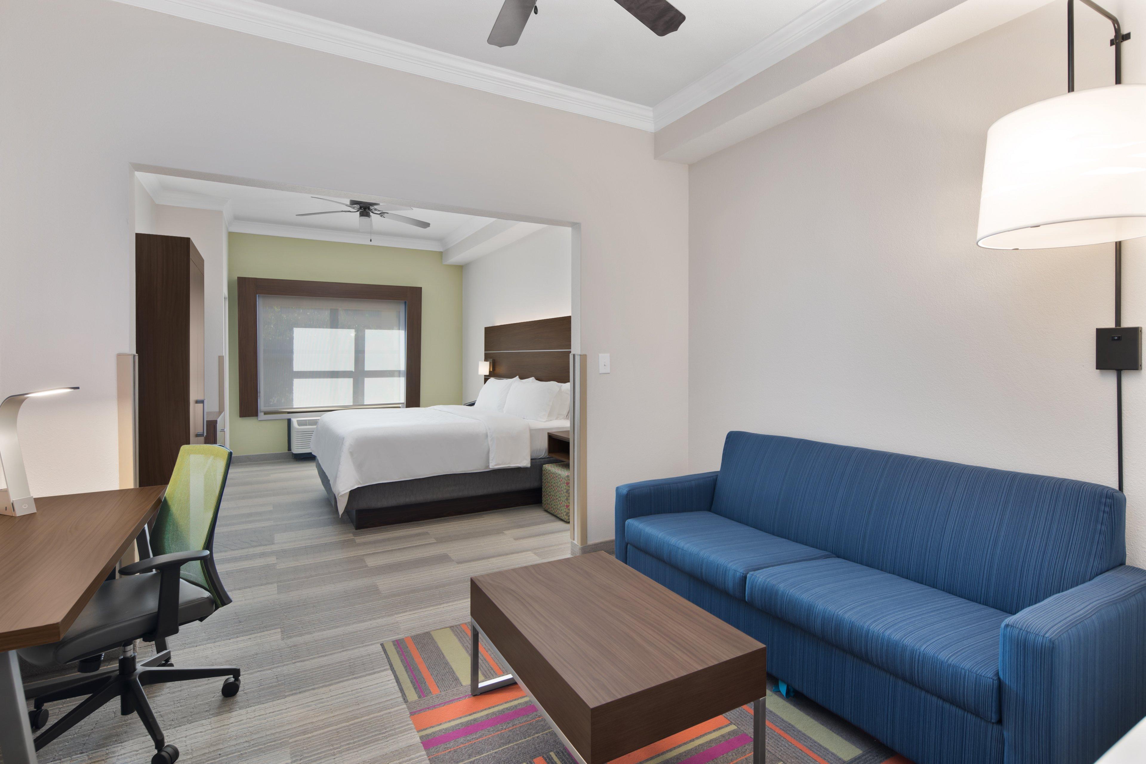 Holiday Inn Express Hotel & Suites Byron By Ihg Bagian luar foto